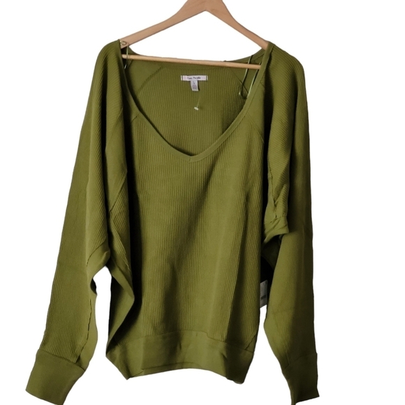 Free People Santa Clara Thermal Top Large NWT - Picture 3 of 6